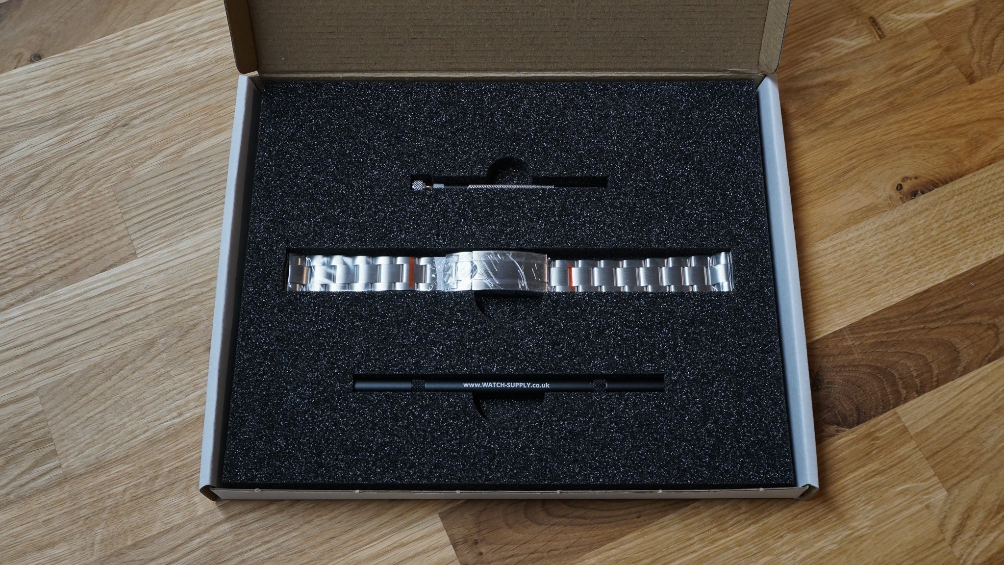 Stainless steel bracelet kit with tools (Diver One, GMT)